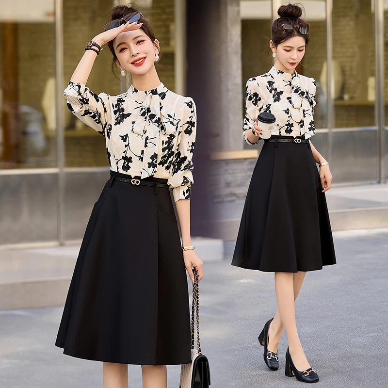 欧洲站气质拼接假两件连衣裙洋气女春秋高级感显瘦中长款印花裙子
