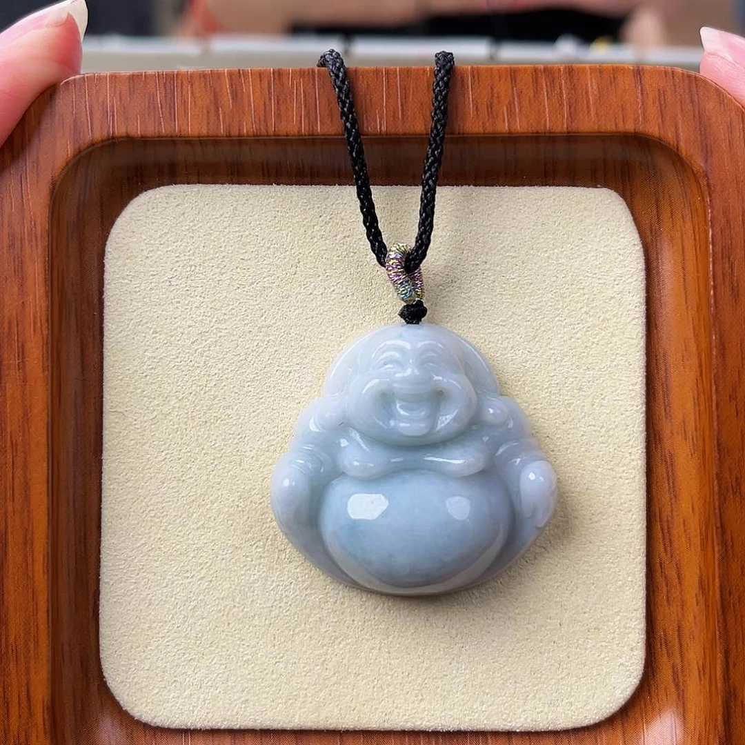 翡翠未镶嵌颈饰佛公
