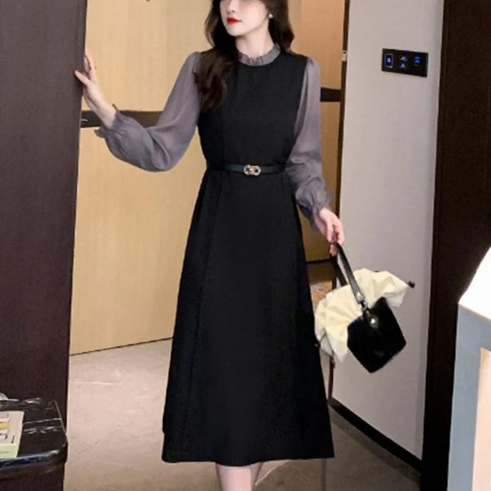 2025年新款洋气连衣裙女法式内搭温柔年会富家小千金气质长裙