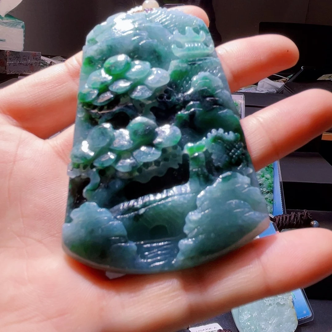 颈饰未镶嵌翡翠一