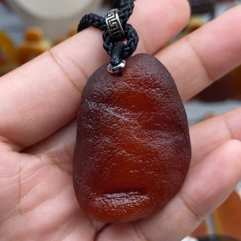 【闪购商品】琥珀颈饰未镶嵌