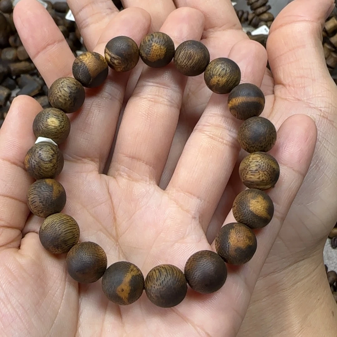 手串沉香浮沉蓝宝石多样性发货一条卡11-12克