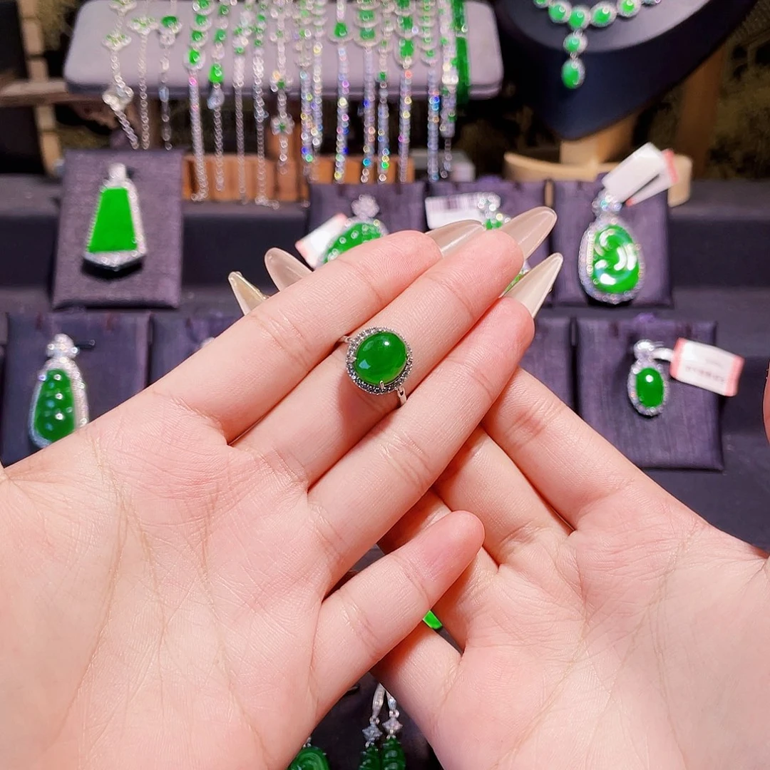 流***m翡翠银S925镶嵌戒指蛋面