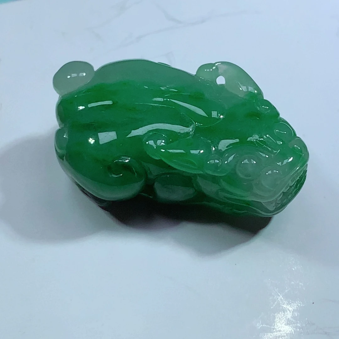 翡翠未镶嵌颈饰缅甸翡翠