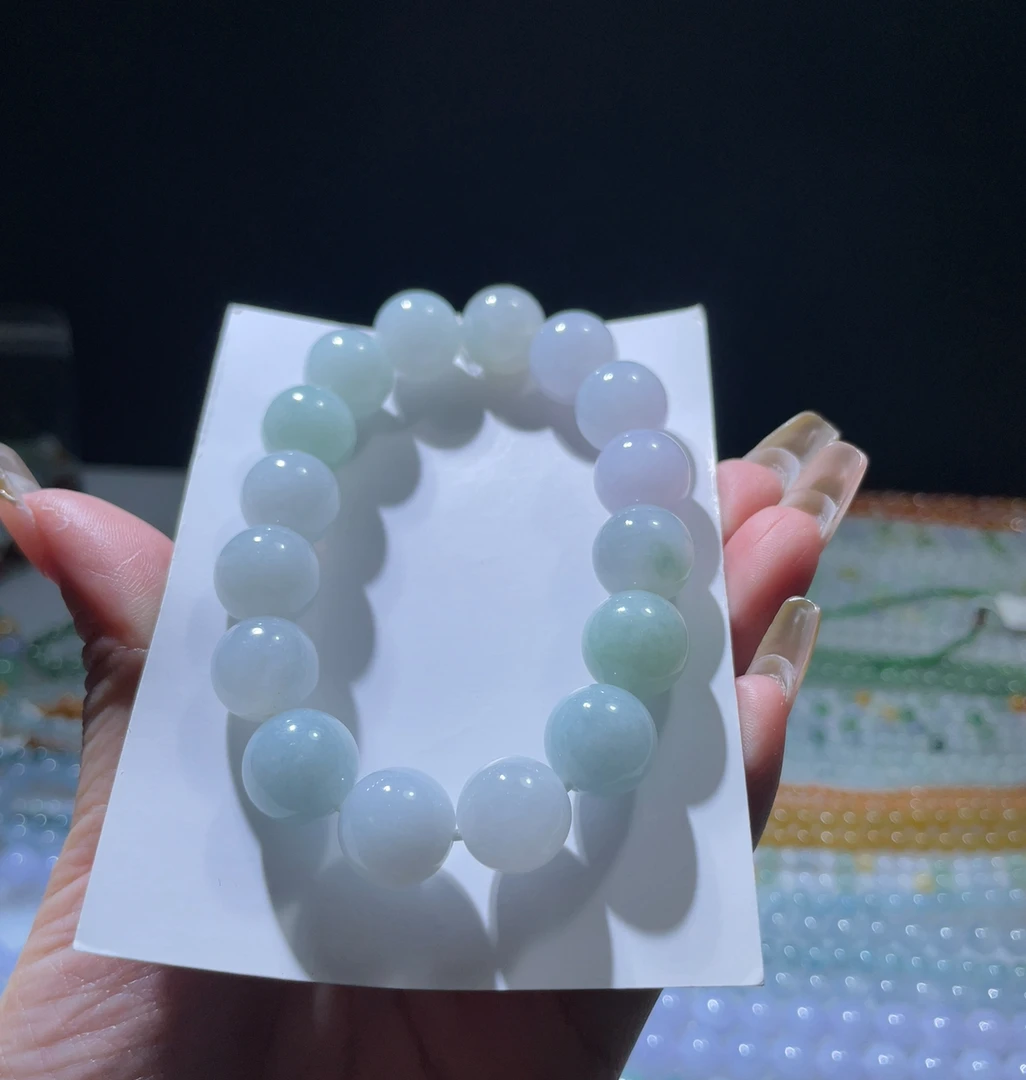 天然翡翠a货卡12+马卡龙手串