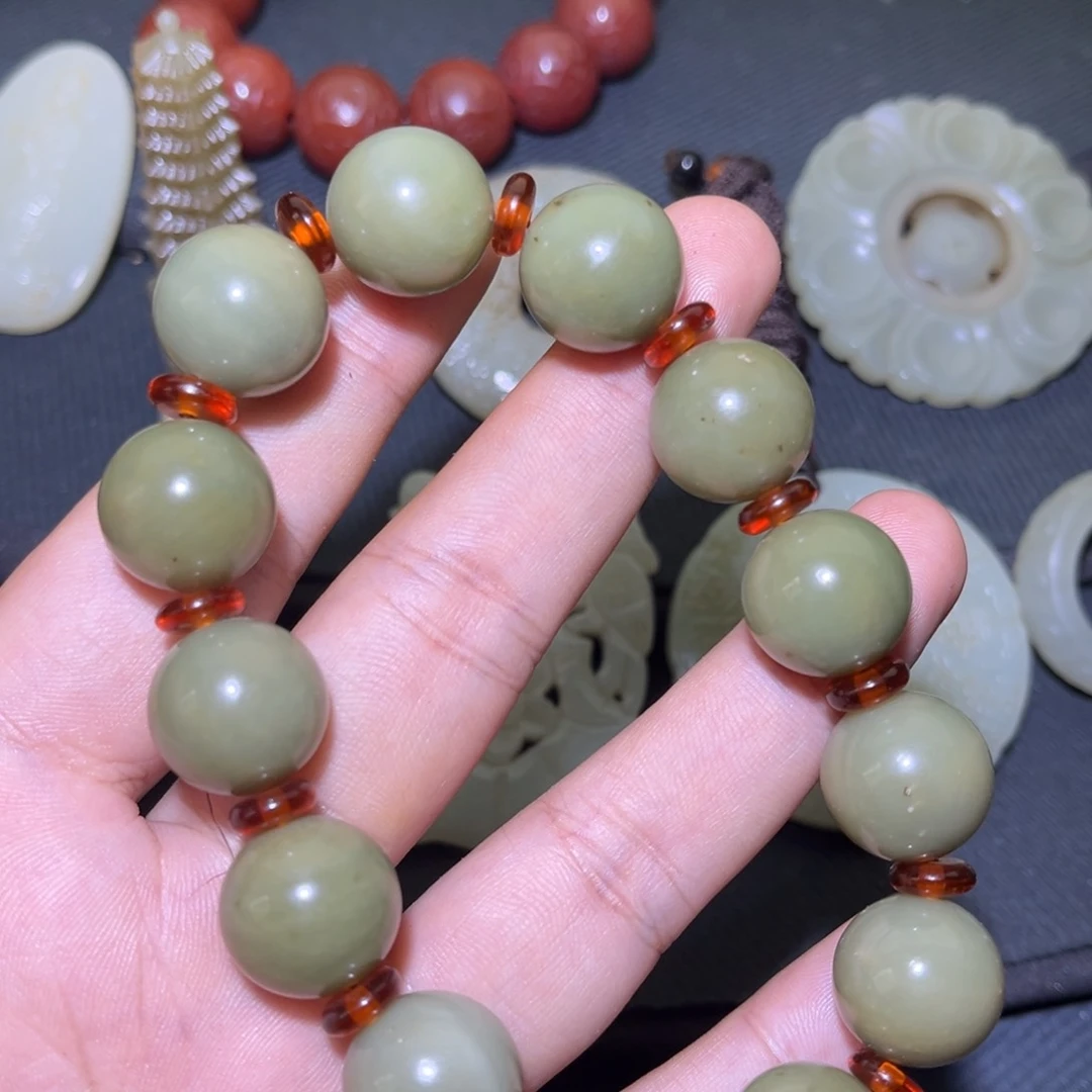 手串未镶嵌和田玉旺****?