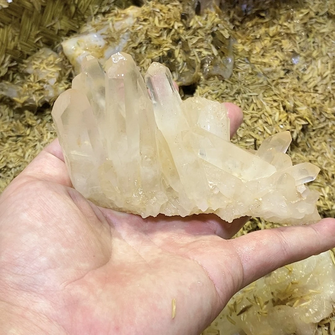 未镶嵌珠宝半成品水晶