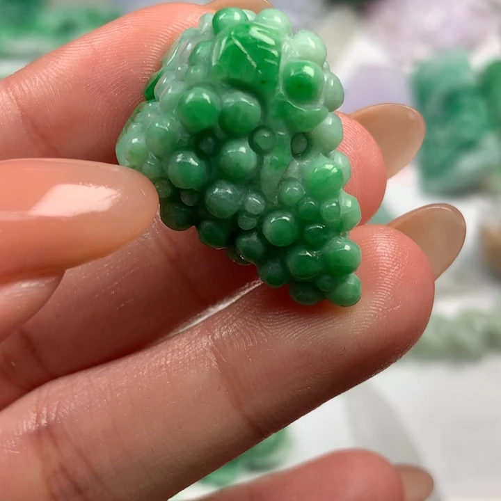 定制翡翠未镶嵌翡翠