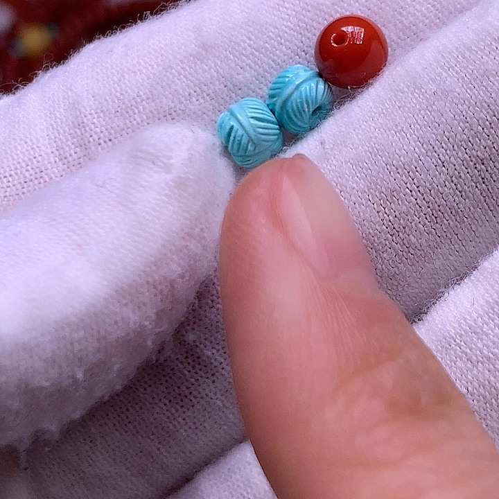 南红玛瑙未镶嵌珠宝奇石