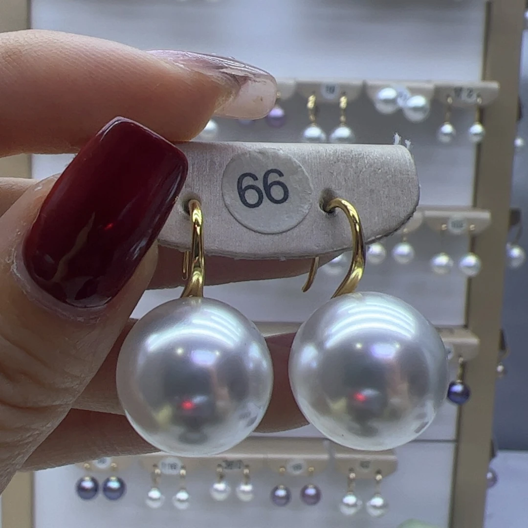淡水珍珠耳饰18K金镶嵌