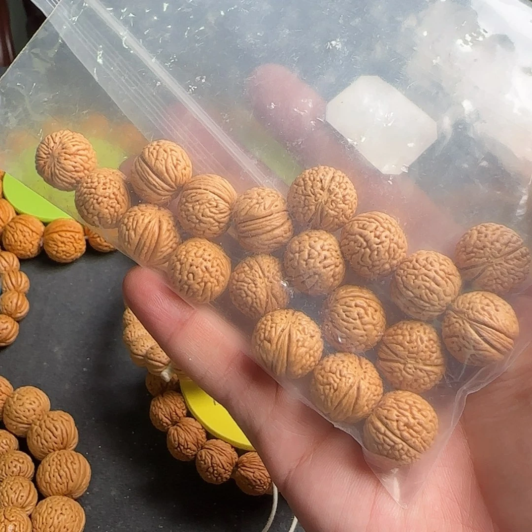 东***4桃核手串国核龙鳞桃核手持19