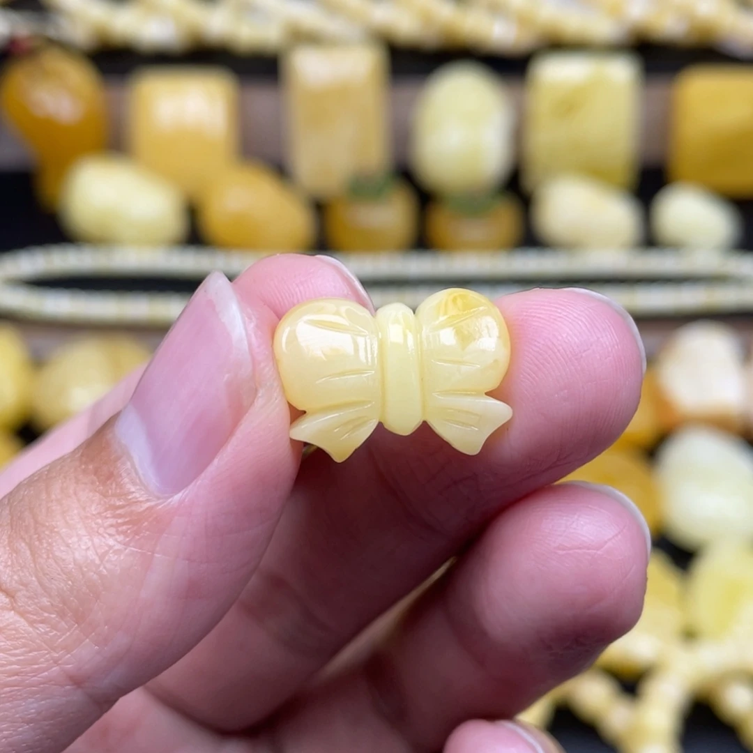 琥珀未镶嵌裸石琥珀蜜蜡