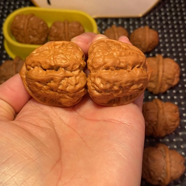 文玩核桃把件开背大腿肌肉蛙