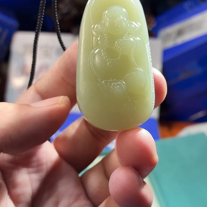 和田玉（糖玉）未镶嵌颈饰