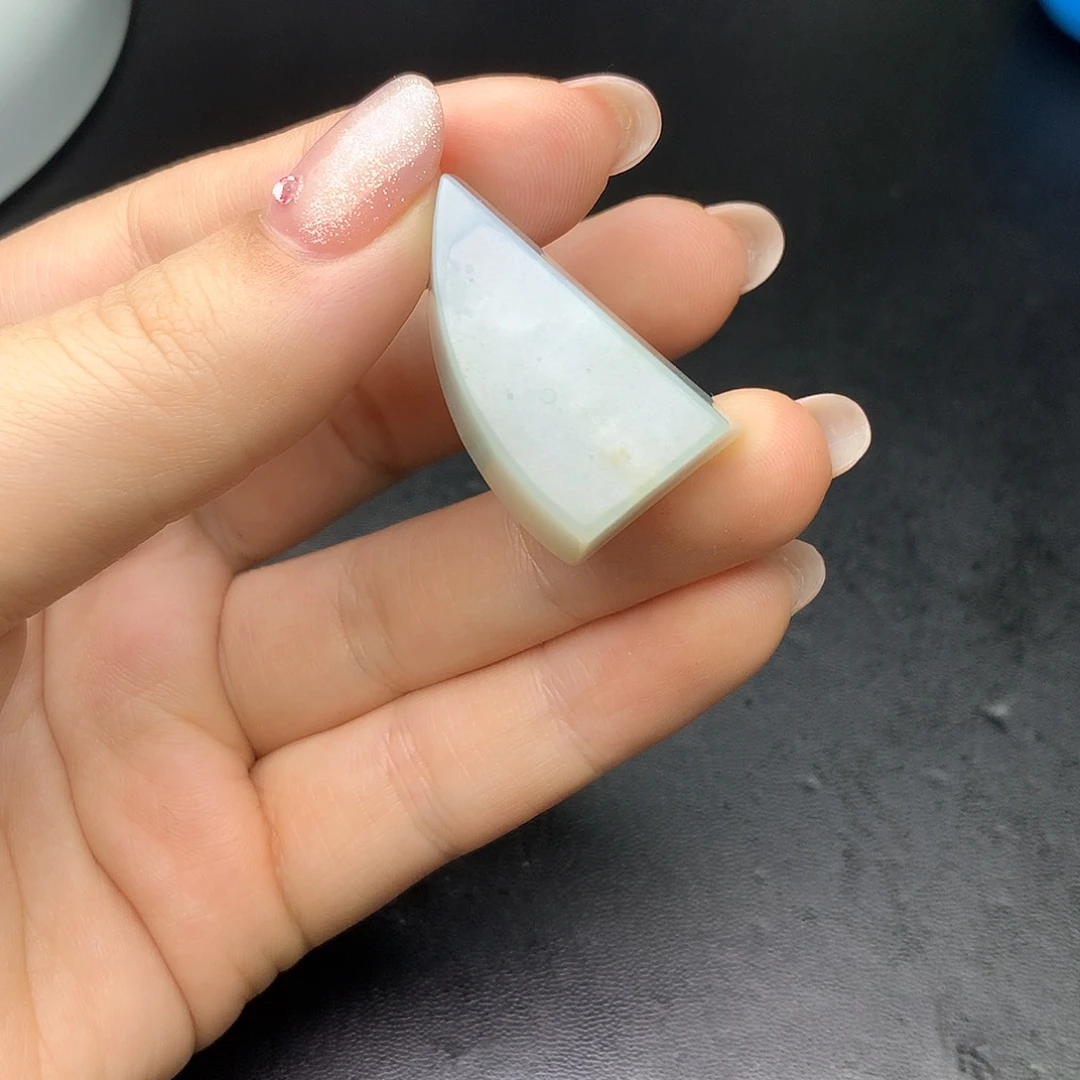 翡翠未镶嵌颈饰翡翠未镶嵌吊坠