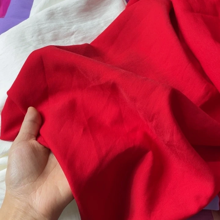 天丝（莱赛尔纤维）大红色天丝棉2米