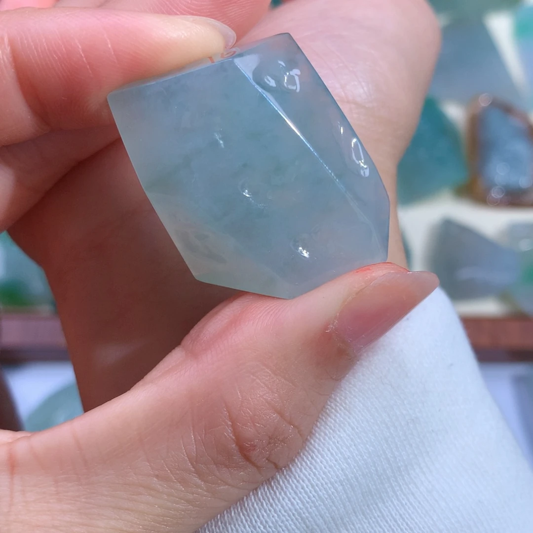 定制翡翠未镶嵌天然缅甸翡翠包工包料