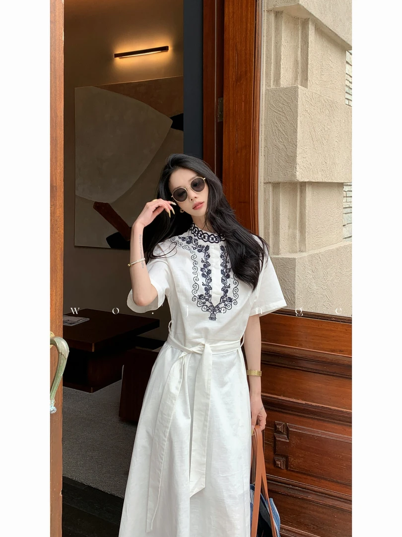 二静子极简约静奢（莱茵河畔）异域风情！重工万针刺绣连衣裙CX90990