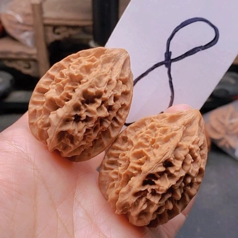 吊坠桃核37全品招财鼠