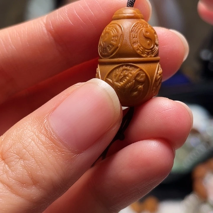 橄榄核吊坠橄榄核