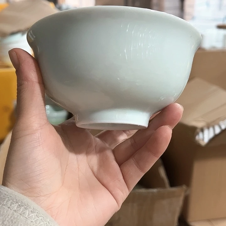 瓷片青瓷4.75英寸米饭碗六个微瑕包邮