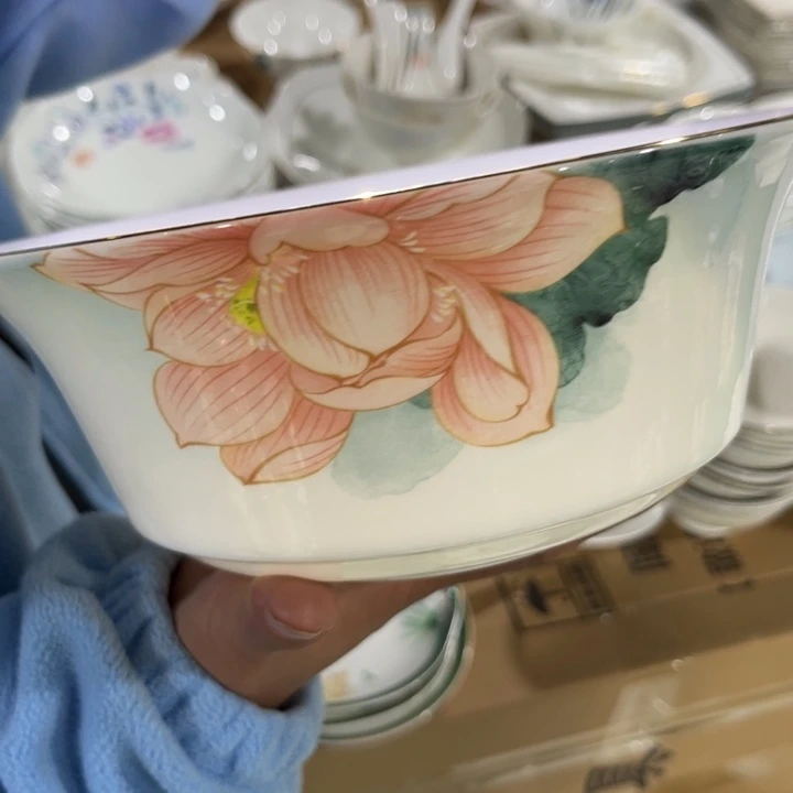 骨瓷八寸汤碗一个哇塞