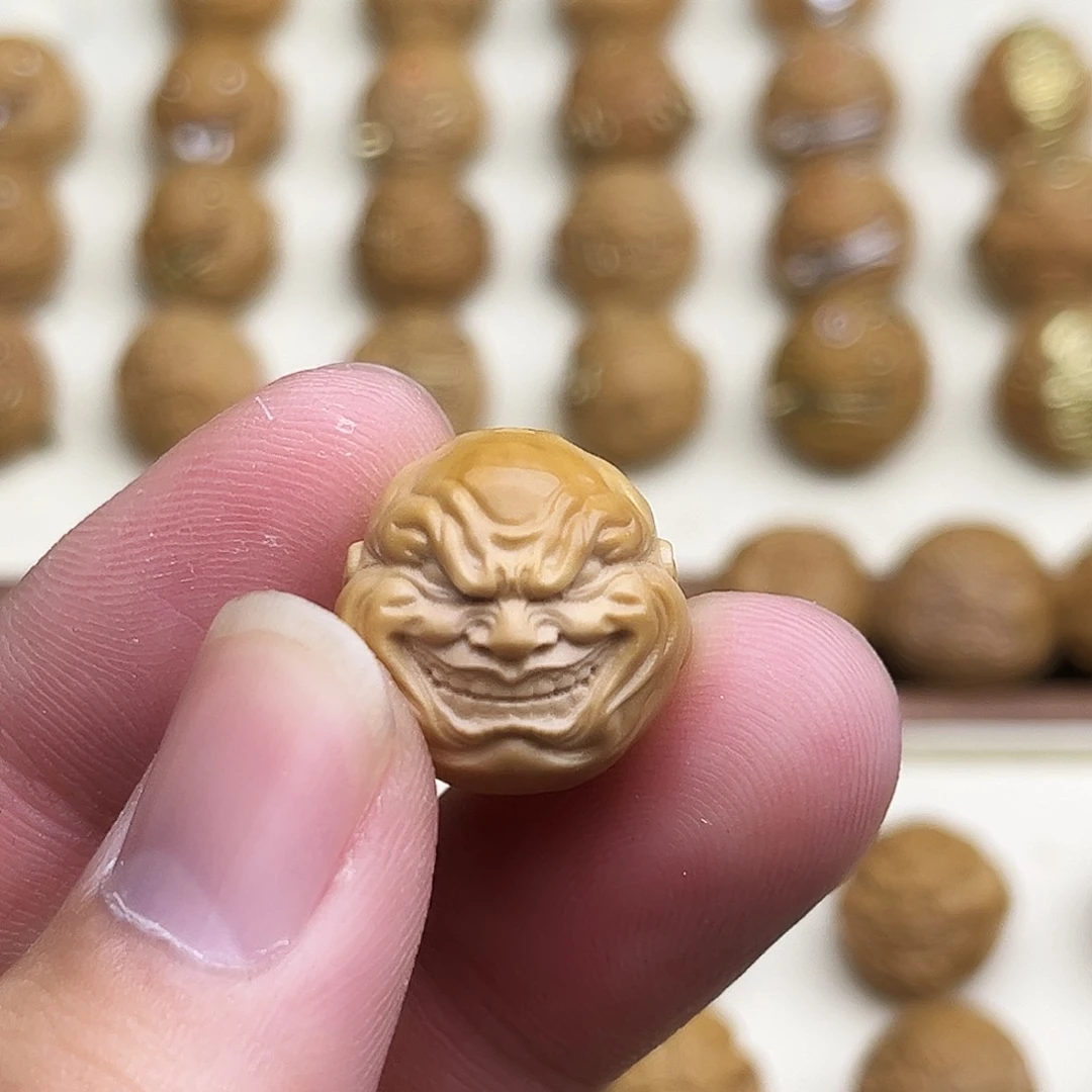 猴头核桃吊坠坏笑恶僧17