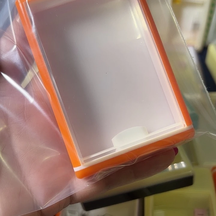 卡***牌蟋蟀哈哈哈哈哈哈哈哈哈哈