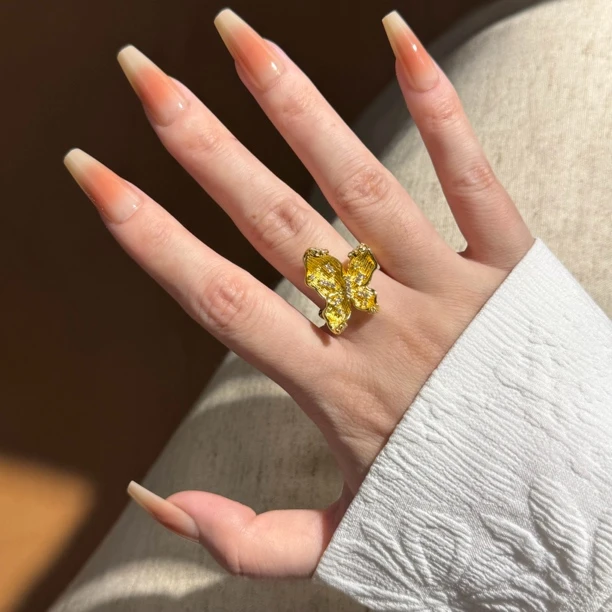 铜合金戒指 A03蝴蝶戒指镶钻开口可调节气质轻奢时尚精致中古