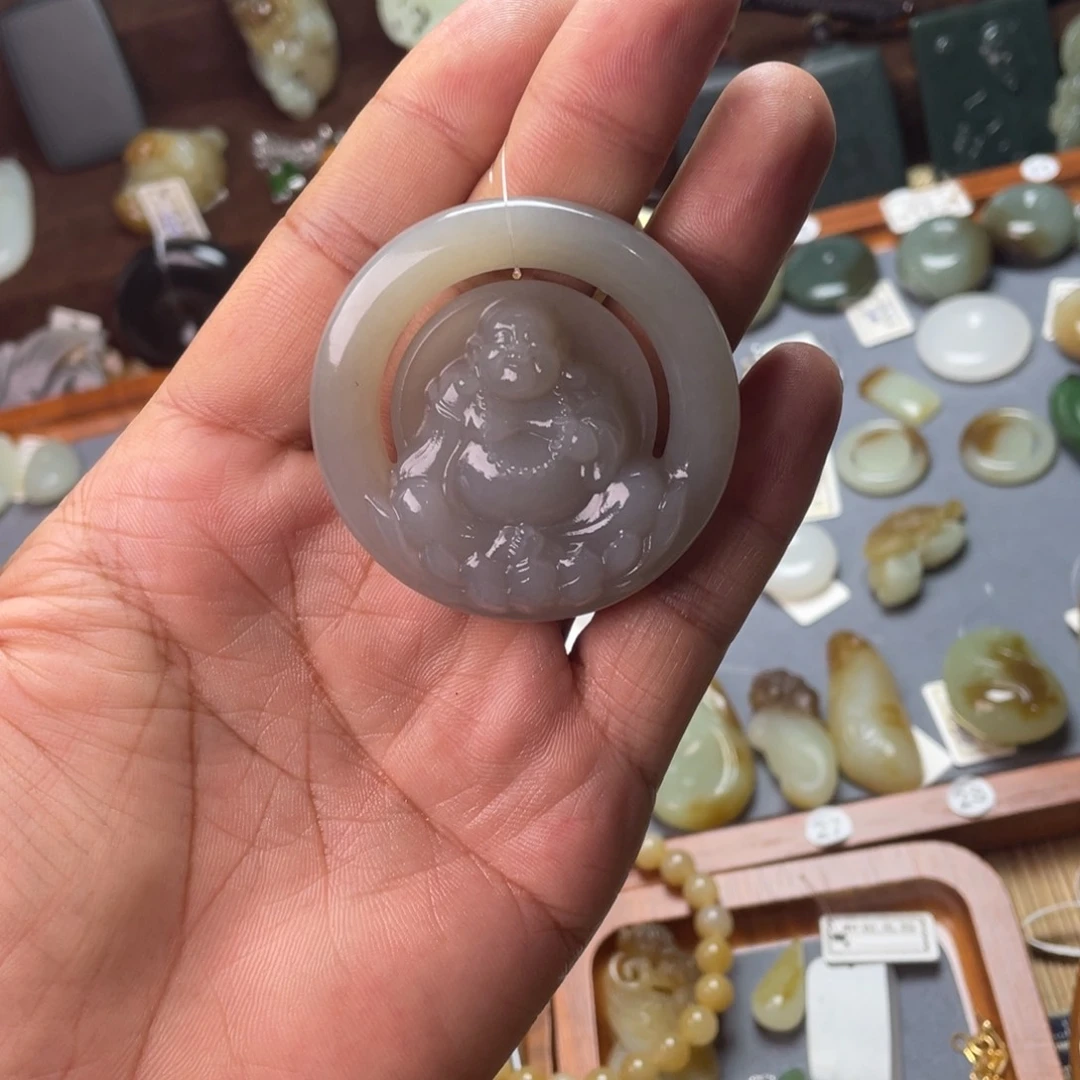 和田玉未镶嵌颈饰