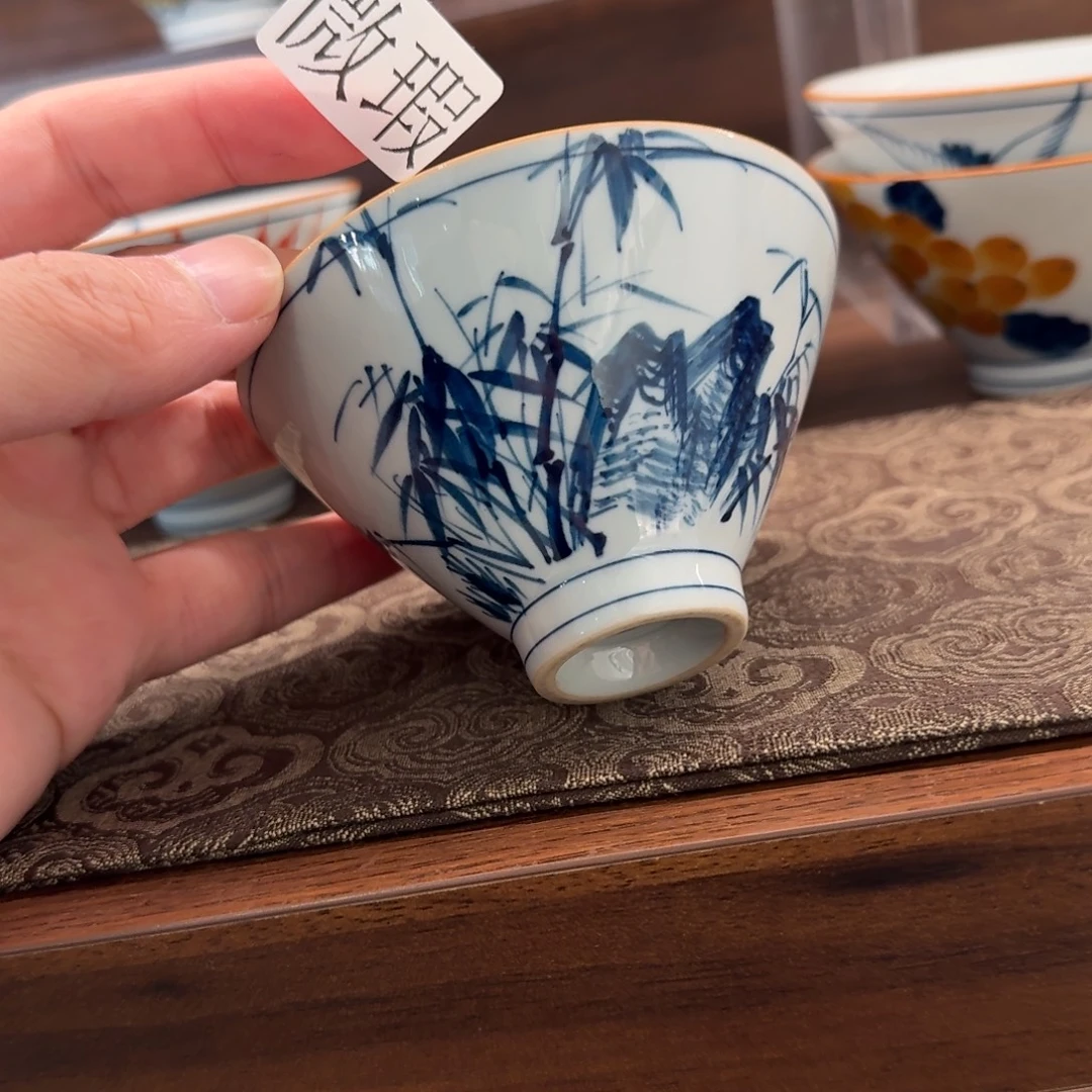 釉下手绘茶具微瑕