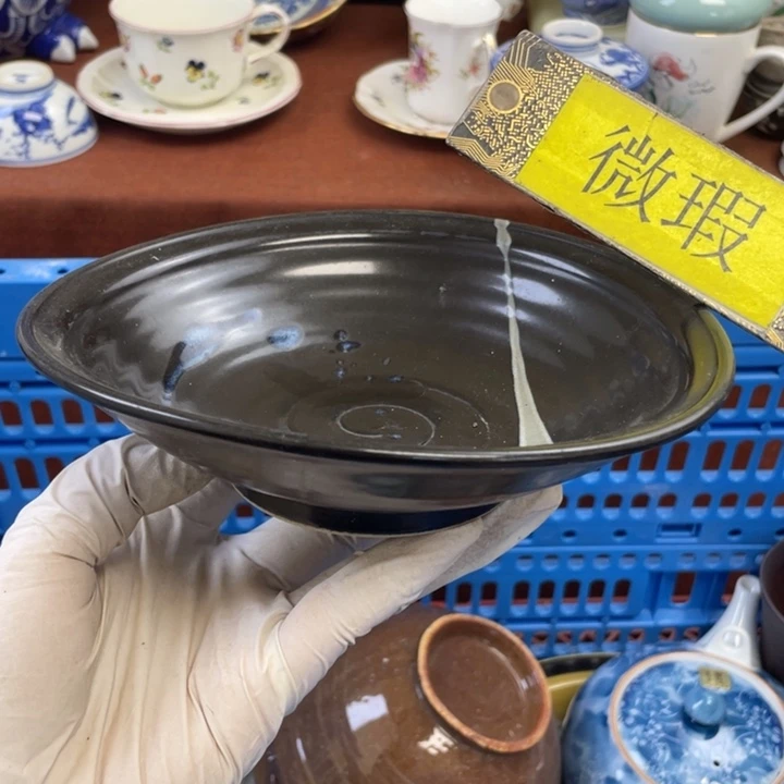 他家瓷器真美…开播了