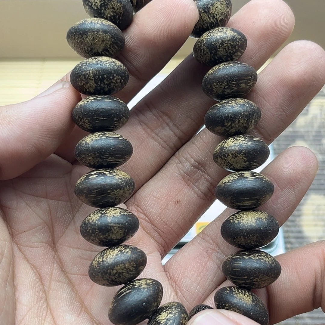 沉香碎屑沉香白奇楠