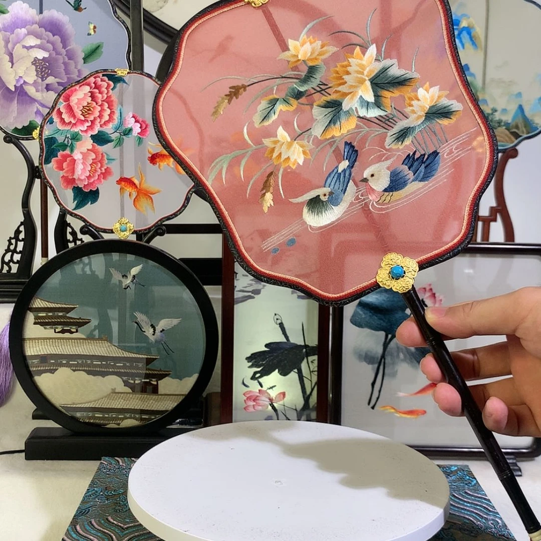 【闪购商品】织绣阿*蕾苏绣手工团扇