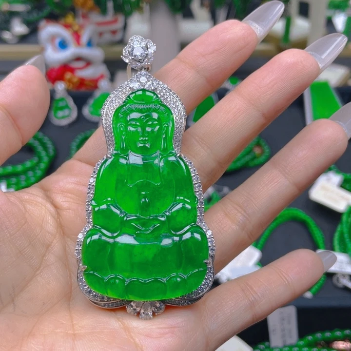颈饰未镶嵌翡翠满色观音