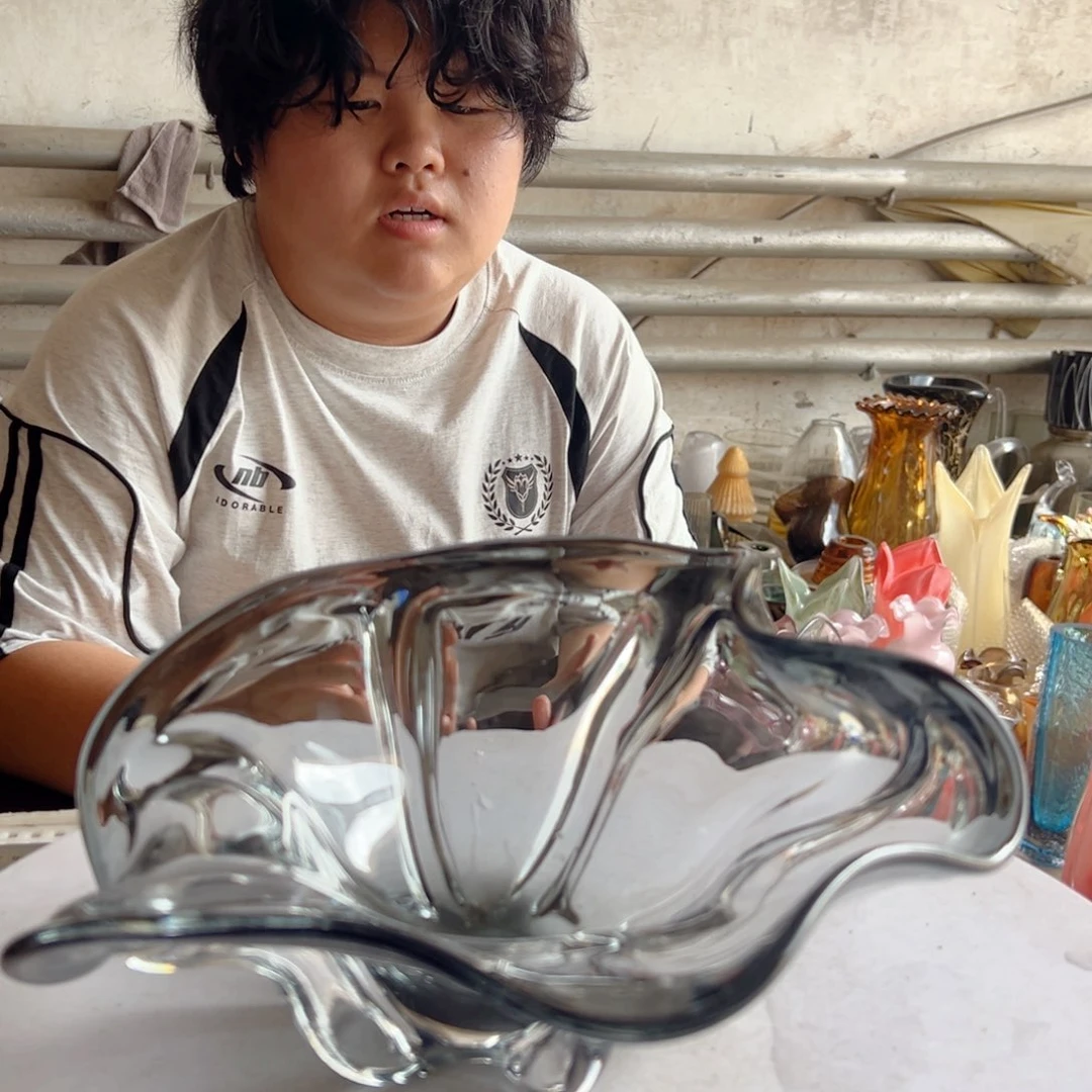 透灰高度12琉璃花器摆件微瑕