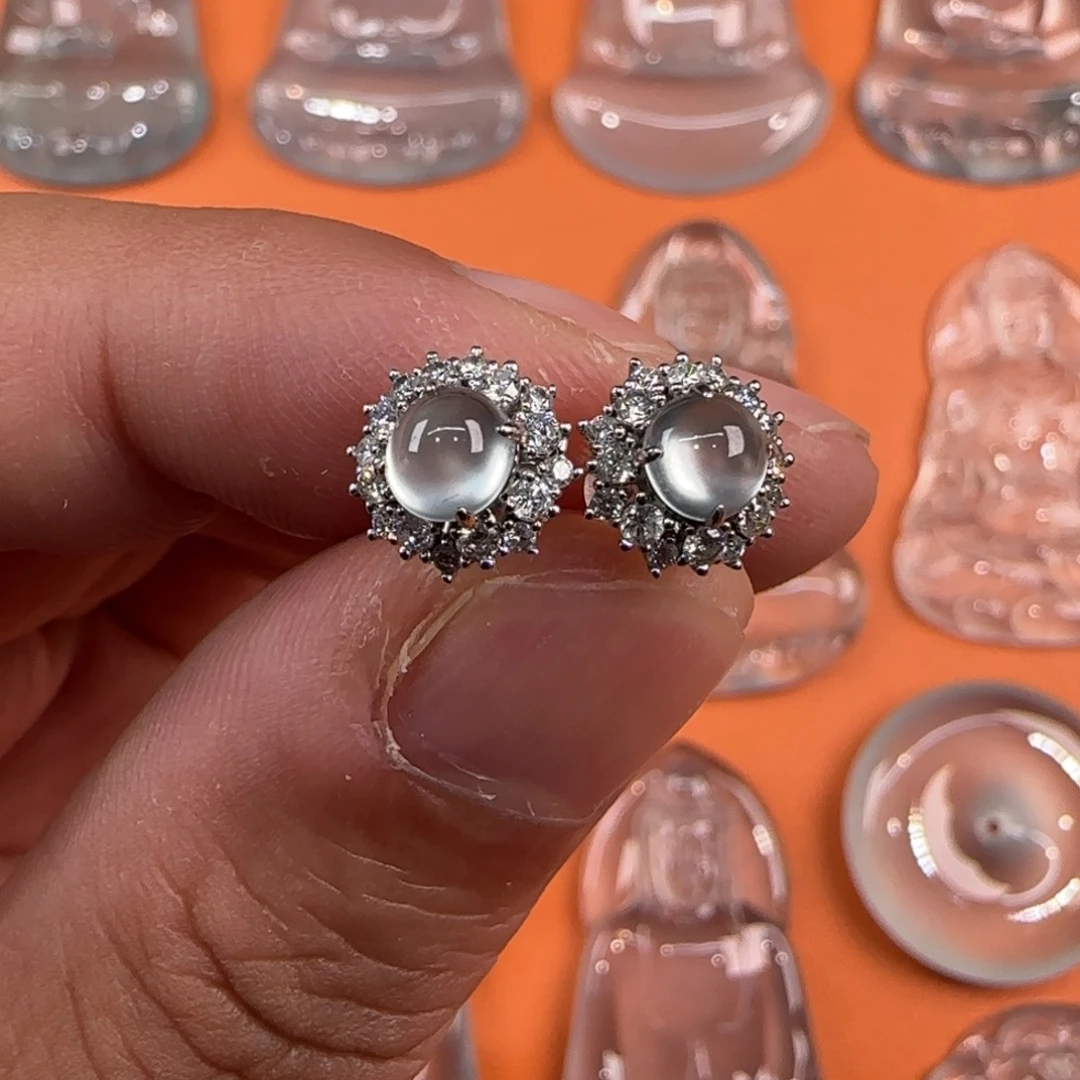 定制翡翠18K金镶嵌天然