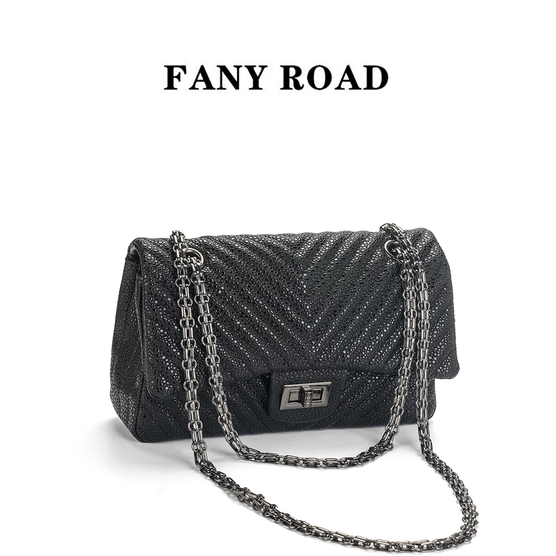 2025新款潮流时尚高级感单肩包FR248085黑色