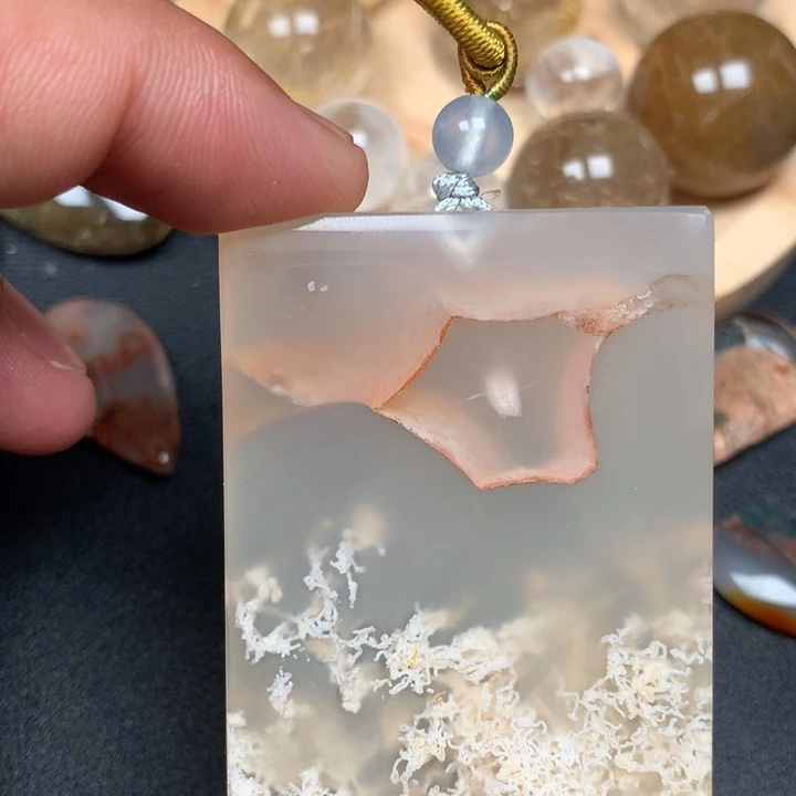 花***）玛瑙/玉髓颈饰未镶嵌