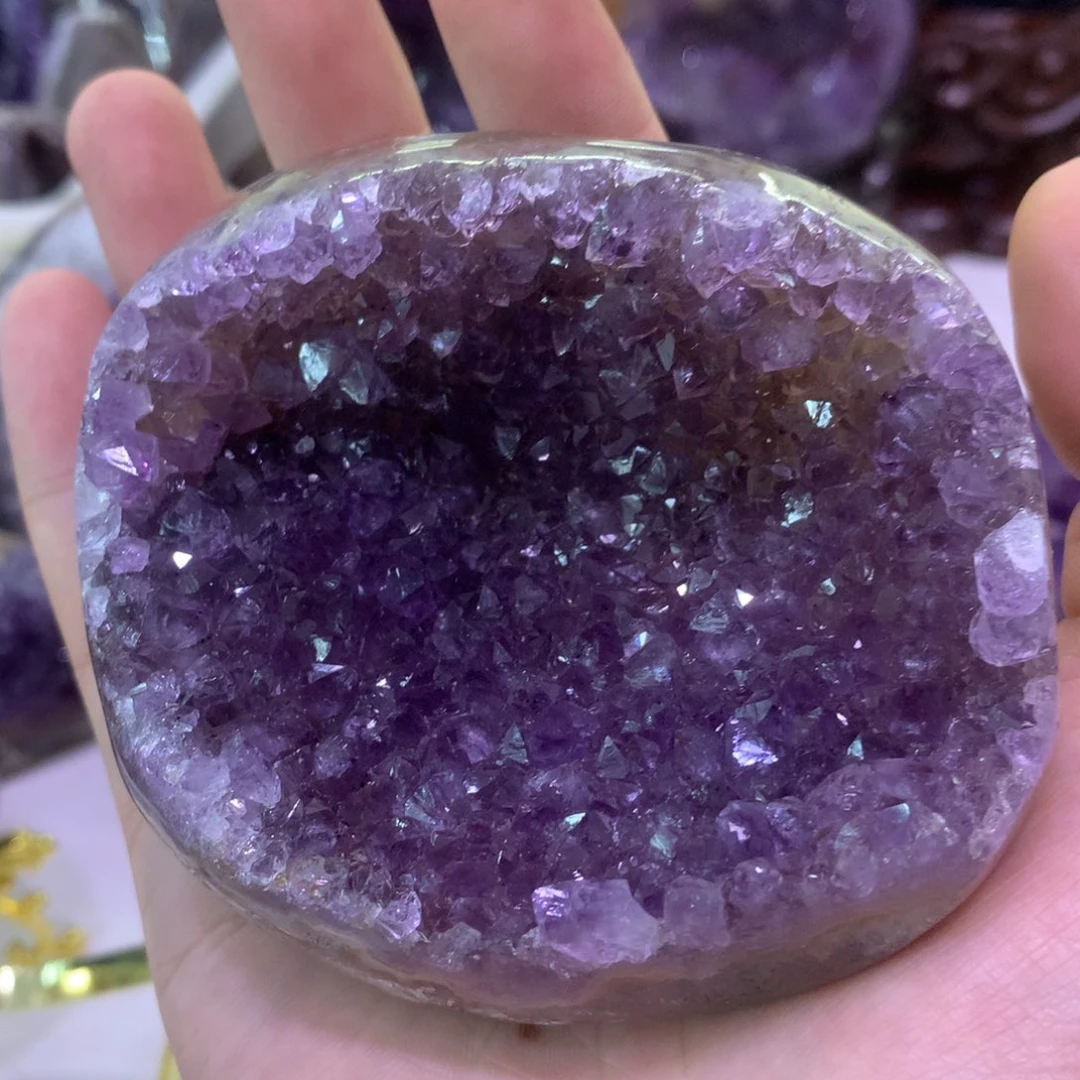 未镶嵌水晶大型摆件（非配饰）