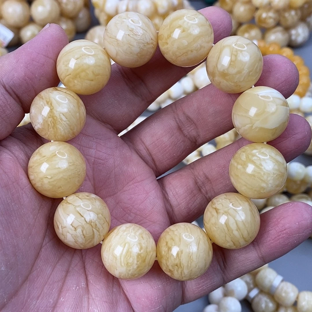 蜜蜡未镶嵌珠宝奇石20+mm 57.7g