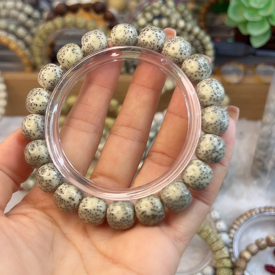 否***来星月菩提吊坠12×11石玉