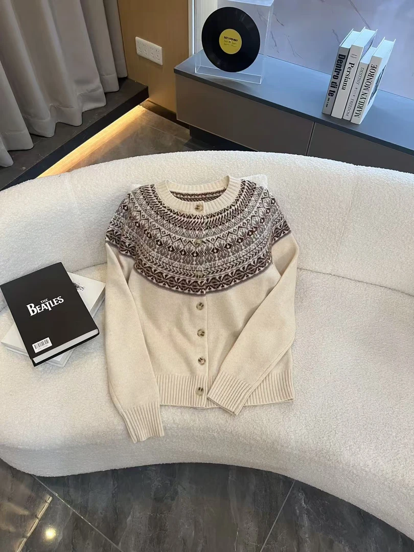 2025秋冬简约开衫长袖宽松显瘦百搭针织开衫GK-837