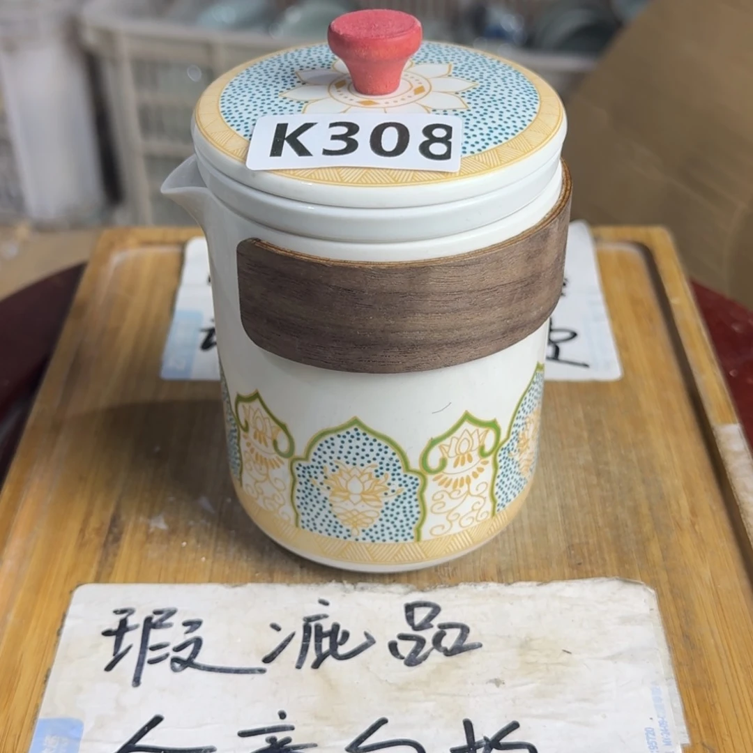 瑕疵介意勿拍陶瓷器皿B925