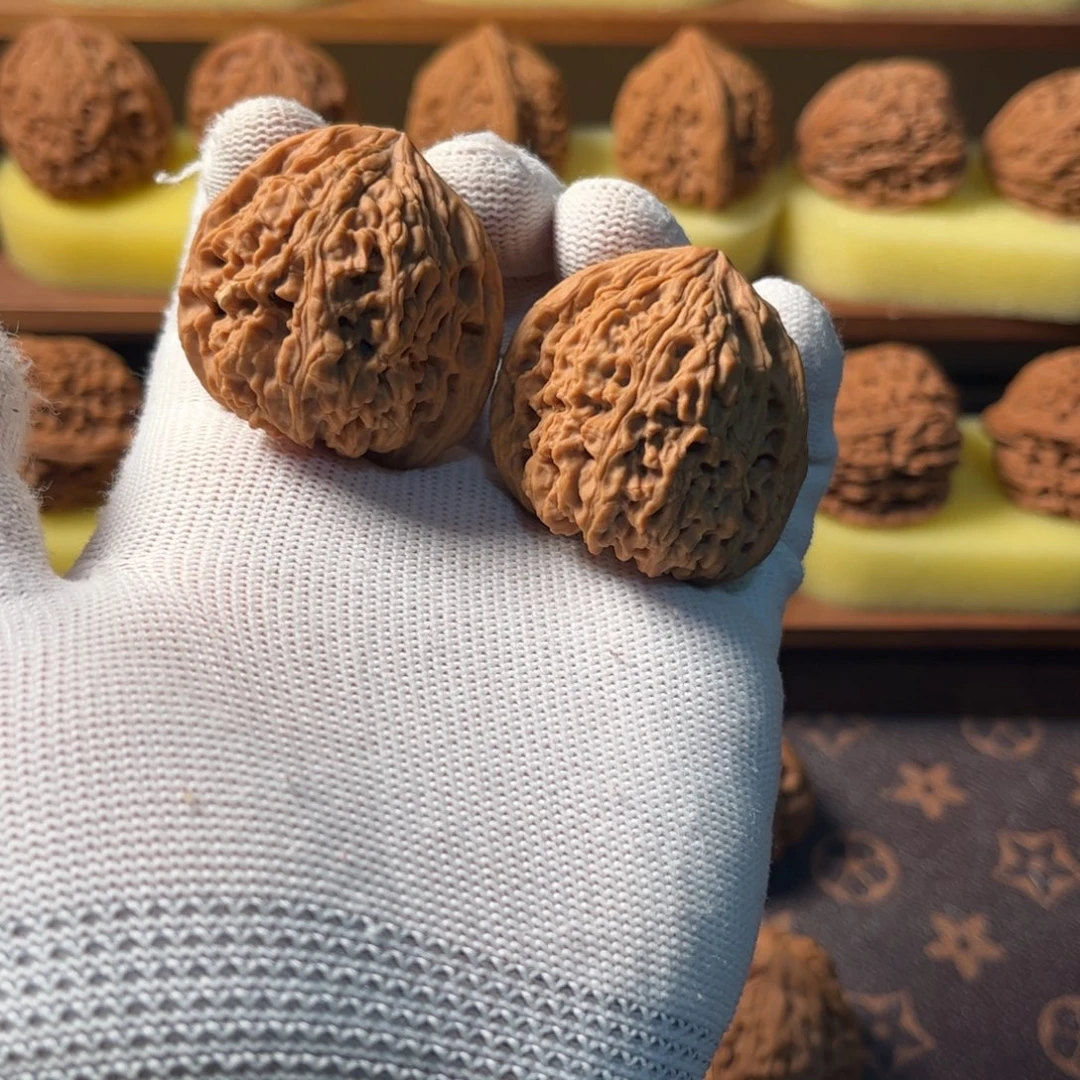 40尺南疆石村疆一对默认带黄