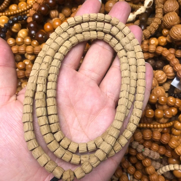 百香籽脖挂（108桶珠5-6mm）热枕高油高密百香籽