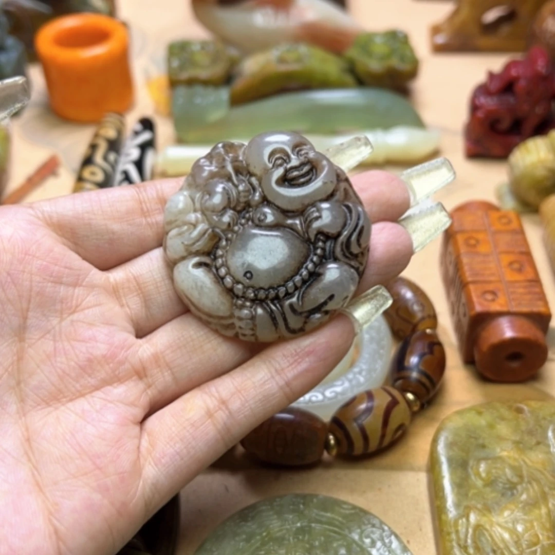 【闪购商品】蛇纹石玉颈饰未镶嵌