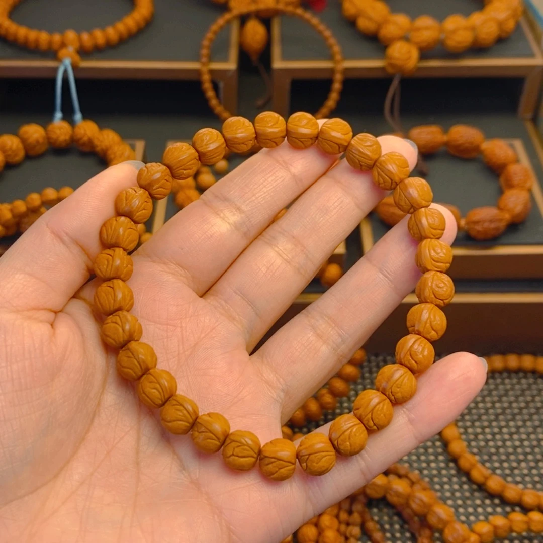 悦***儿桃核吊坠秦岭森林09