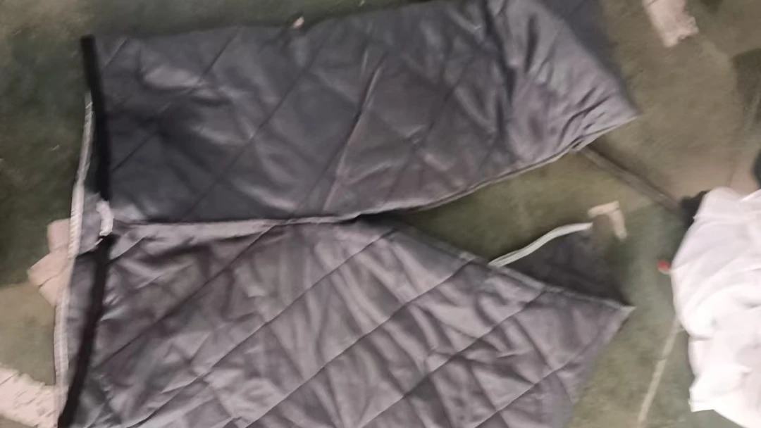 金色桌布桌旗发10个