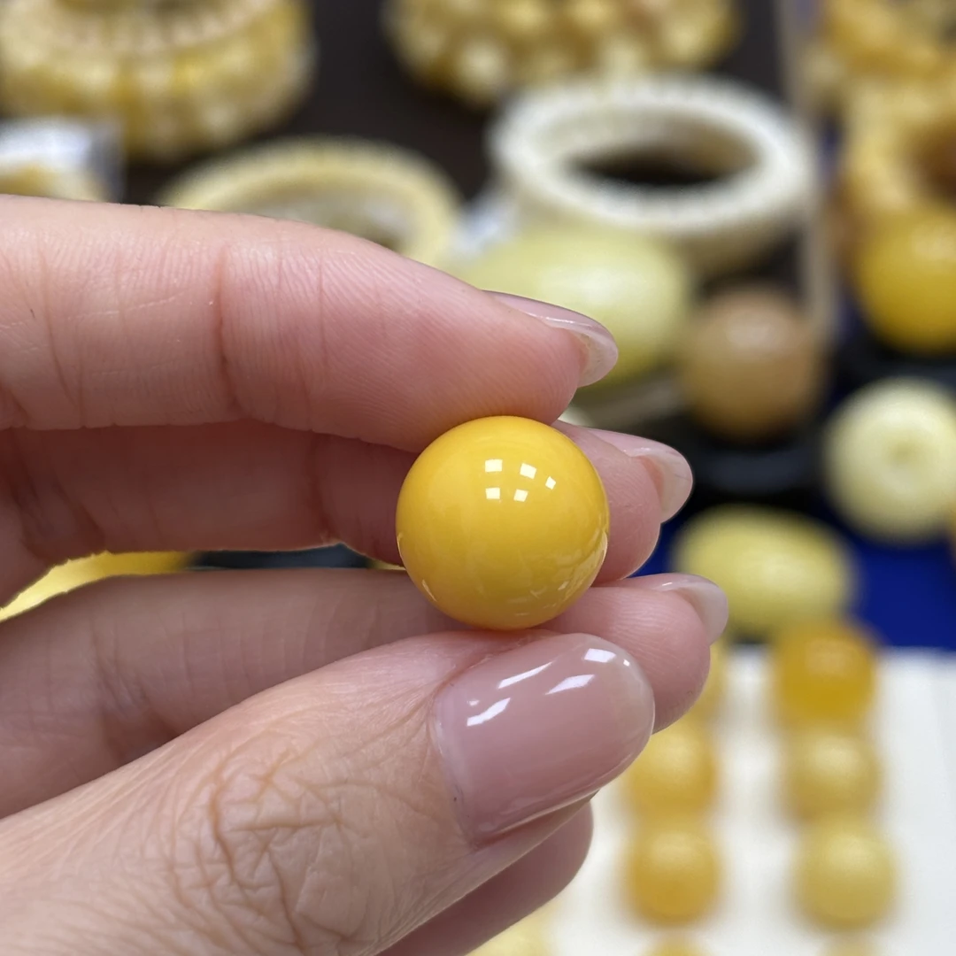 13.3mm 小妖珠宝天然原矿琥珀蜜蜡